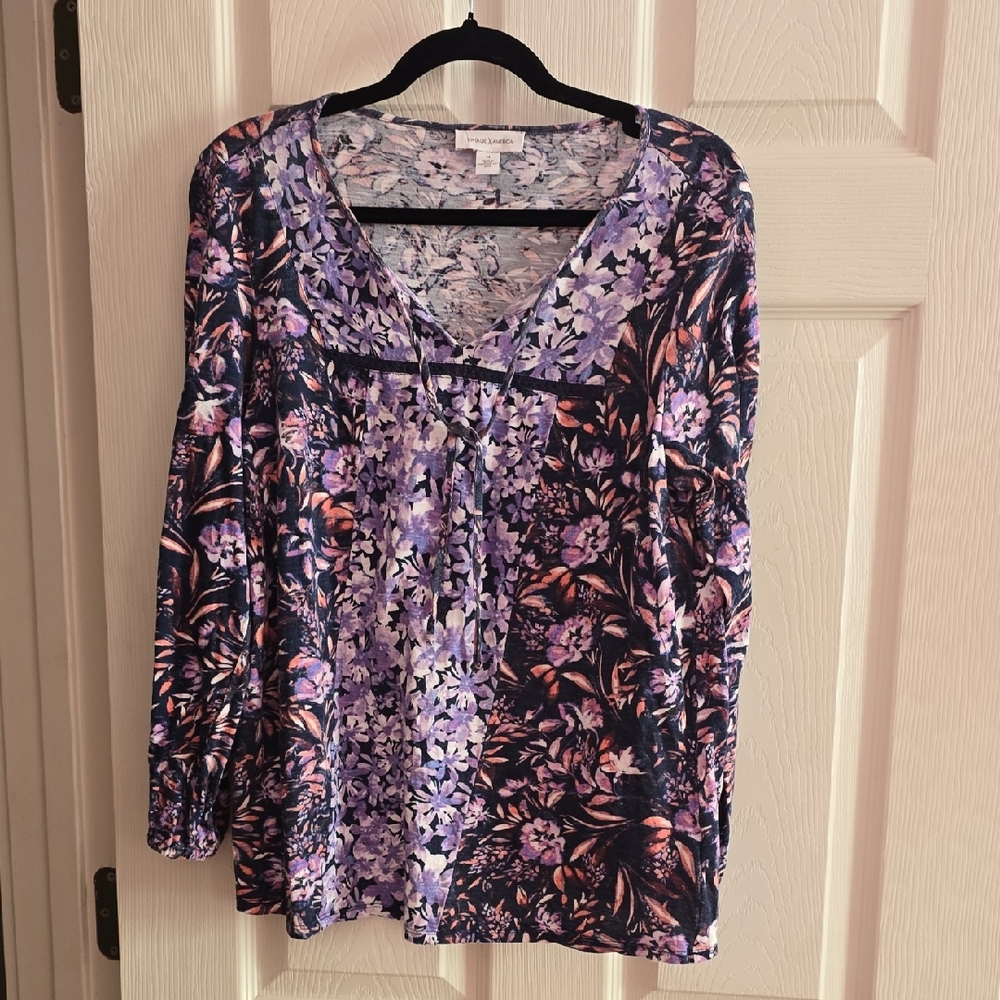 Vintage America Floral V-Neck Blouse - Purple and Black‎